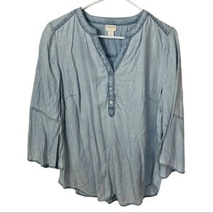 Chico’s faded blue tencel denim pullover blouse Flared Sleeve L-82